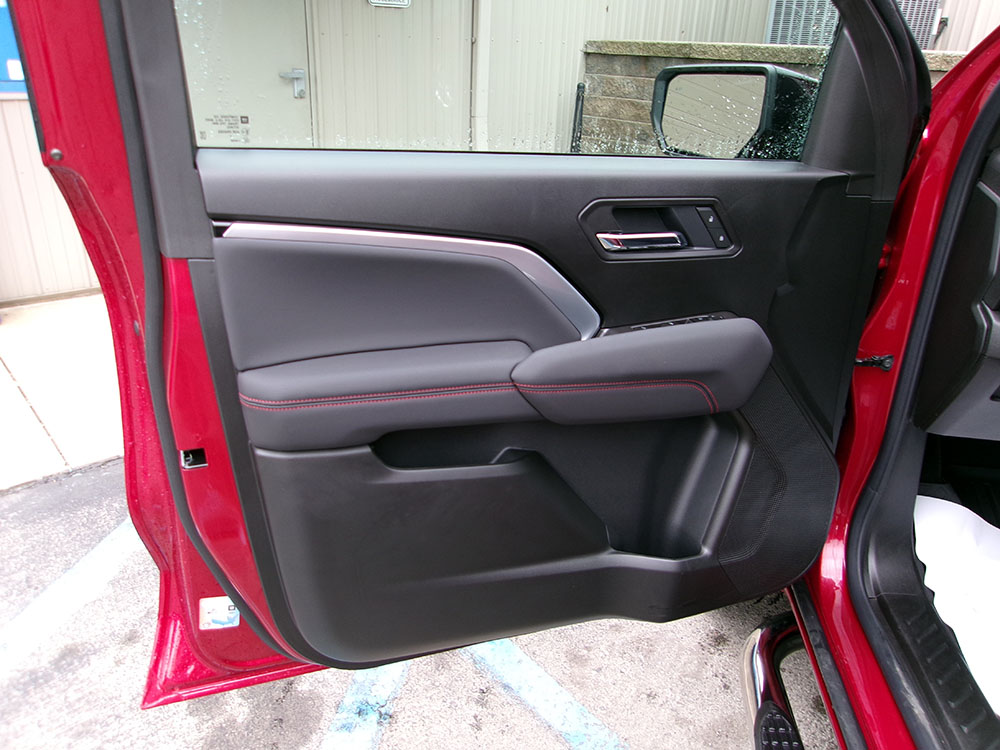 
								2026 Chevrolet Colorado Z71 Crew Cab full									