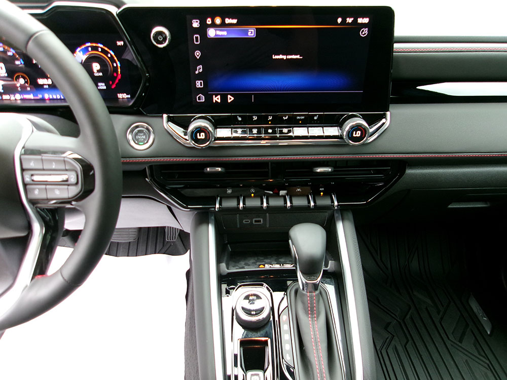 
								2026 Chevrolet Colorado Z71 Crew Cab full									