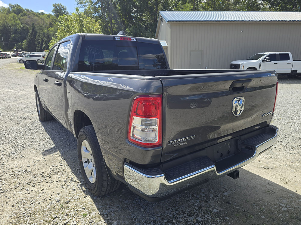 
								2023 Ram 1500 Big Horn Crew Cab full									