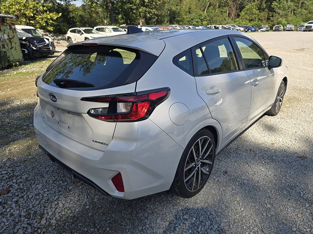 
								2024 Subaru Impreza Sport full									