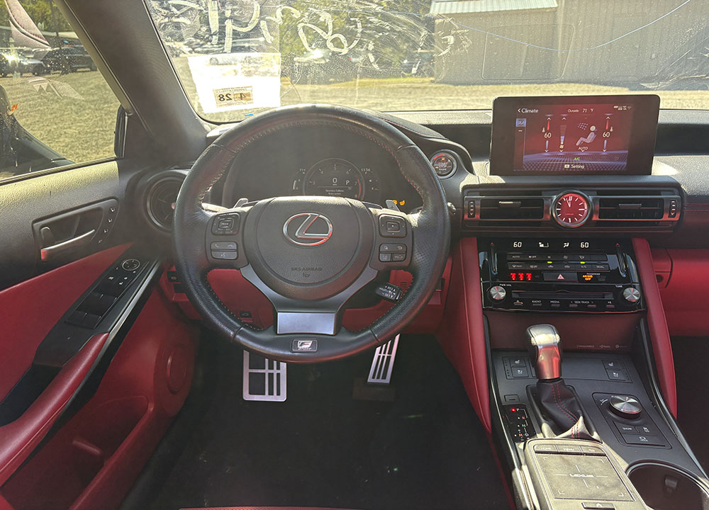
								2023 Lexus IS 350 F Sport full									