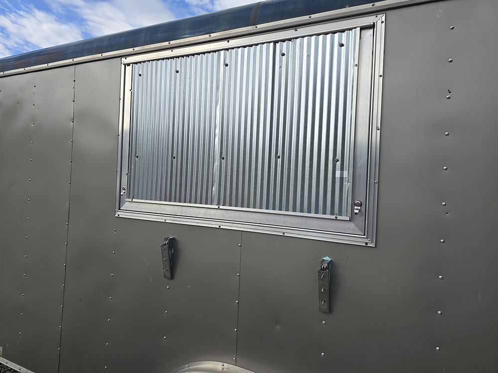 
								2019 United Trailers Inc Food Trailer U-816TA35 full									