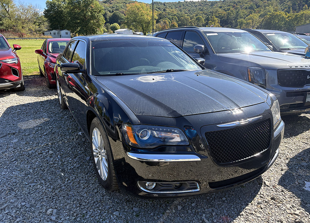 
								2014 Chrysler 300 full									