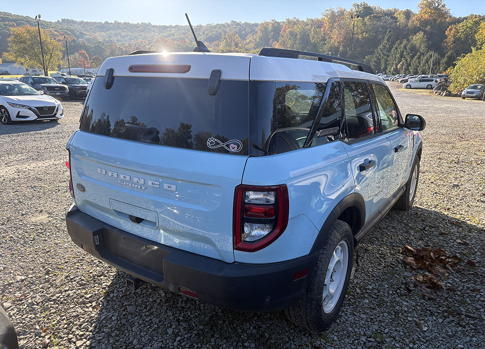 
								2024 Ford Bronco Sport Heritage full									